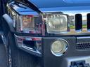 ハマーＨ３ 　タイプＧ　ディーラー車　４ＷＤ　左ハンドル　社外ナビ　Ｂカメラ　ＴＶ　ＥＴＣ　レザーシート　パワーシート　サンルーフ　オートライト　アルミホイール　シートヒーター　ＣＤ　ミュージックプレイヤー接続可（7枚目）