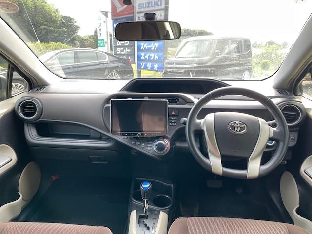 アクア Ｇ　１０インチディスプレイオーディオ　スカイキャスト　アップルカープレイ　アンドロイドオート　Ｂｌｕｅｔｏｏｔｈ　バックカメラ　ＥＴＣ　アルミホイール　スマートキー　オートライト　スモークフィルム（13枚目）