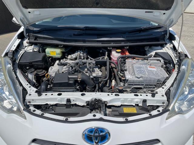 アクア Ｇ　１０インチディスプレイオーディオ　スカイキャスト　アップルカープレイ　アンドロイドオート　Ｂｌｕｅｔｏｏｔｈ　バックカメラ　ＥＴＣ　アルミホイール　スマートキー　オートライト　スモークフィルム（41枚目）