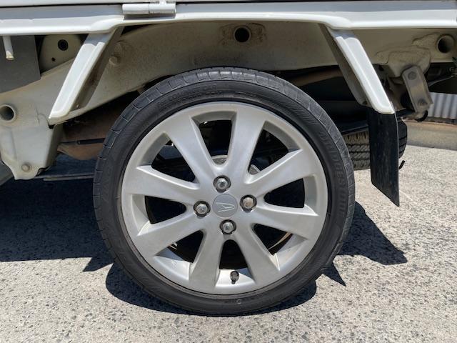 ハイゼットトラック エアコン・パワステ　スペシャル　５速マニュアル　パートタイム４ＷＤ　アルミホイール　パナソニックナビ（33枚目）