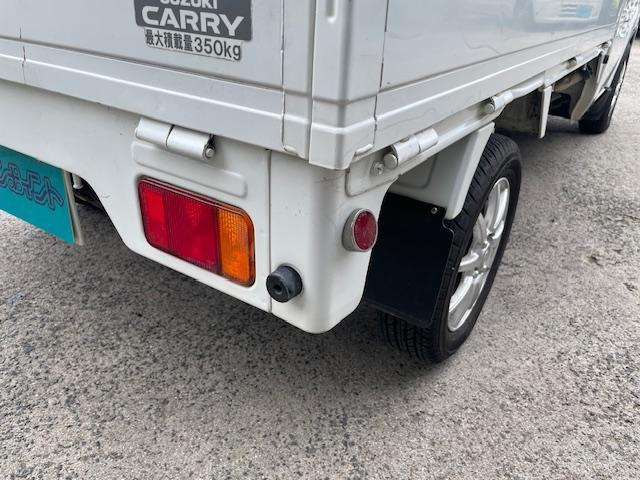 キャリイトラック ＫＣエアコン・パワステ　パートタイム４ＷＤ　オートマ　アルミホイール　ＡＭ／ＦＭラジオ　エアコン　パワーステアリング（29枚目）