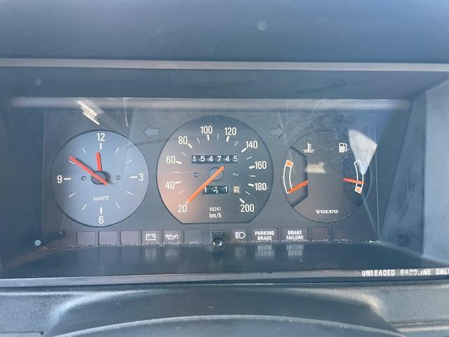 ２４０ 　ＧＬ　　左ハンドル　セダン　カリフォルニアスタイル　バックカメラ　ドライブレコーダー　メッキモール（7枚目）