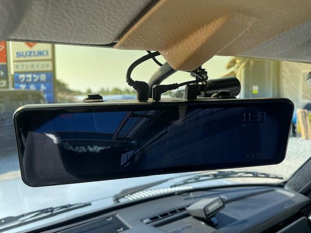 ２４０ 　ＧＬ　　左ハンドル　セダン　カリフォルニアスタイル　バックカメラ　ドライブレコーダー　メッキモール（21枚目）