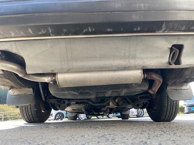 ２４０ 　ＧＬ　　左ハンドル　セダン　カリフォルニアスタイル　バックカメラ　ドライブレコーダー　メッキモール（35枚目）