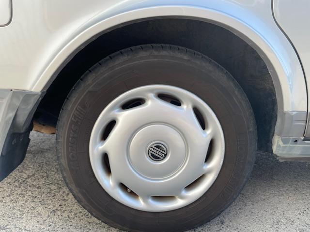 ２４０ 　ＧＬ　　左ハンドル　セダン　カリフォルニアスタイル　バックカメラ　ドライブレコーダー　メッキモール（39枚目）