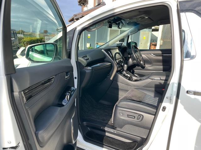 ヴェルファイア ２．５Ｚ　Ｇエディション　ブリッツ車高調　カールソン２０インチアルミホイール　ブリッツブレーキキャリパー　フロントハーフスポイラー　アルパイン１１型ナビ　１２．８インチ後席フリップダウンモニター　ＥＴＣ　両側電動スライドドア（22枚目）