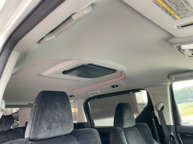 ヴェルファイア ２．５Ｚ　Ｇエディション　ブリッツ車高調　カールソン２０インチアルミホイール　ブリッツブレーキキャリパー　フロントハーフスポイラー　アルパイン１１型ナビ　１２．８インチ後席フリップダウンモニター　ＥＴＣ　両側電動スライドドア（25枚目）