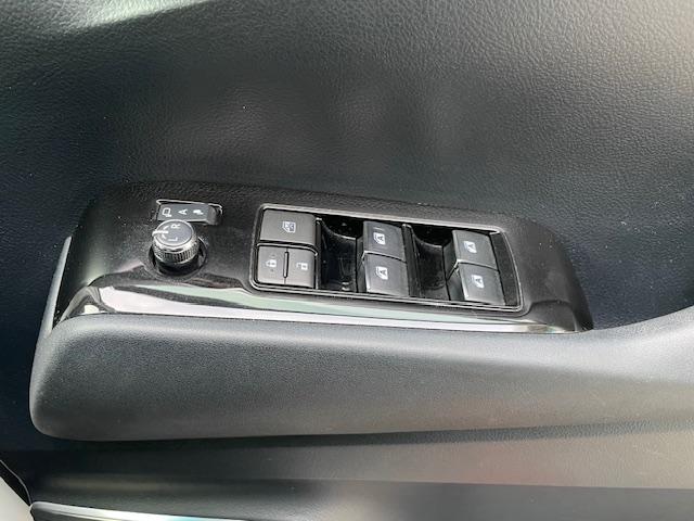 ヴェルファイア ２．５Ｚ　Ｇエディション　ブリッツ車高調　カールソン２０インチアルミホイール　ブリッツブレーキキャリパー　フロントハーフスポイラー　アルパイン１１型ナビ　１２．８インチ後席フリップダウンモニター　ＥＴＣ　両側電動スライドドア（31枚目）