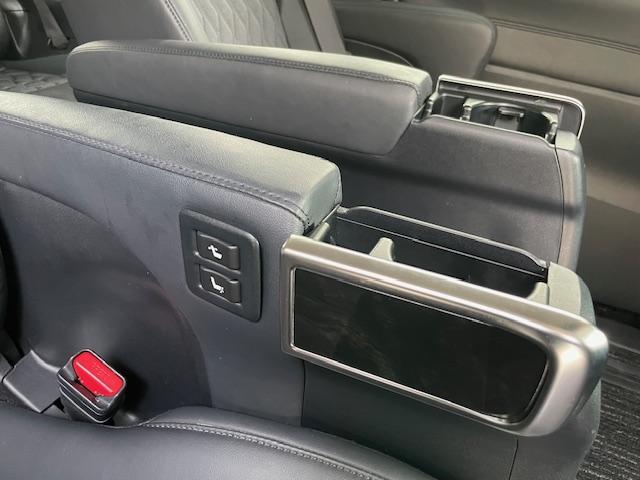 ヴェルファイア ２．５Ｚ　Ｇエディション　ブリッツ車高調　カールソン２０インチアルミホイール　ブリッツブレーキキャリパー　フロントハーフスポイラー　アルパイン１１型ナビ　１２．８インチ後席フリップダウンモニター　ＥＴＣ　両側電動スライドドア（39枚目）
