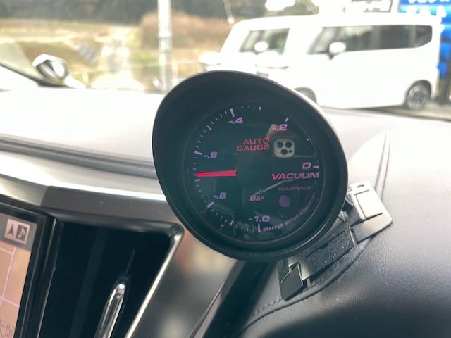 ヴェルファイア ２．５Ｚ　Ｇエディション　ブリッツ車高調　カールソン２０インチアルミホイール　ブリッツブレーキキャリパー　フロントハーフスポイラー　アルパイン１１型ナビ　１２．８インチ後席フリップダウンモニター　ＥＴＣ　両側電動スライドドア（41枚目）