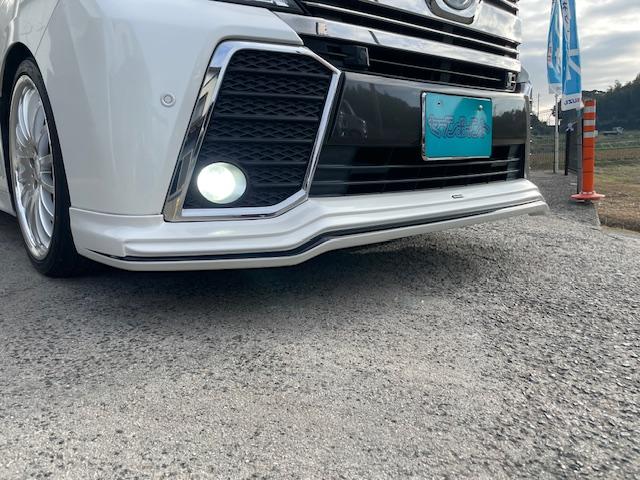 ヴェルファイア ２．５Ｚ　Ｇエディション　ブリッツ車高調　カールソン２０インチアルミホイール　ブリッツブレーキキャリパー　フロントハーフスポイラー　アルパイン１１型ナビ　１２．８インチ後席フリップダウンモニター　ＥＴＣ　両側電動スライドドア（61枚目）