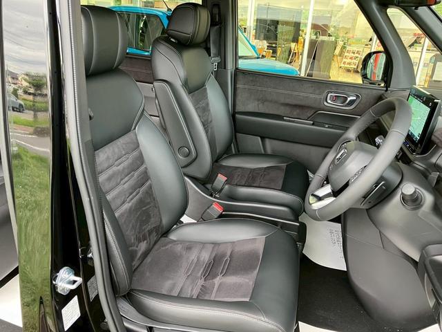 ステップワゴン  新車未登録 ディーラーオプション(11インチナビ 10インチリア席モニター LEDフォグ) マルチビューカメラシステム パワーテールゲート トリプルゾーンコントロールフルオートエアコンディショナー(9枚目)