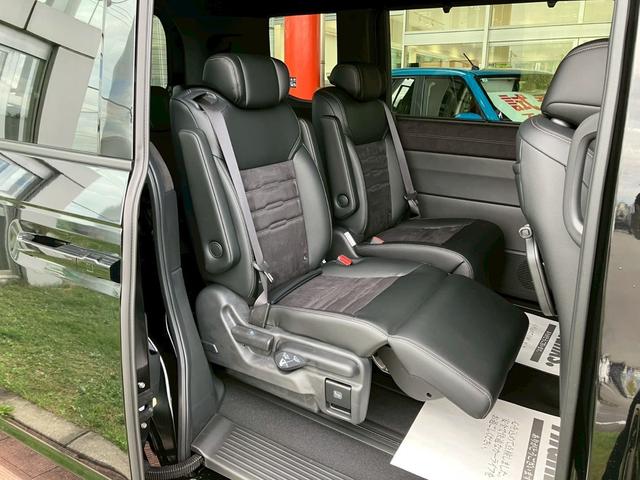 ステップワゴン  新車未登録 ディーラーオプション(11インチナビ 10インチリア席モニター LEDフォグ) マルチビューカメラシステム パワーテールゲート トリプルゾーンコントロールフルオートエアコンディショナー(10枚目)