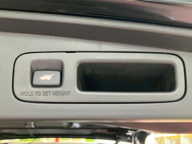 ステップワゴン  新車未登録 ディーラーオプション(11インチナビ 10インチリア席モニター LEDフォグ) マルチビューカメラシステム パワーテールゲート トリプルゾーンコントロールフルオートエアコンディショナー(31枚目)