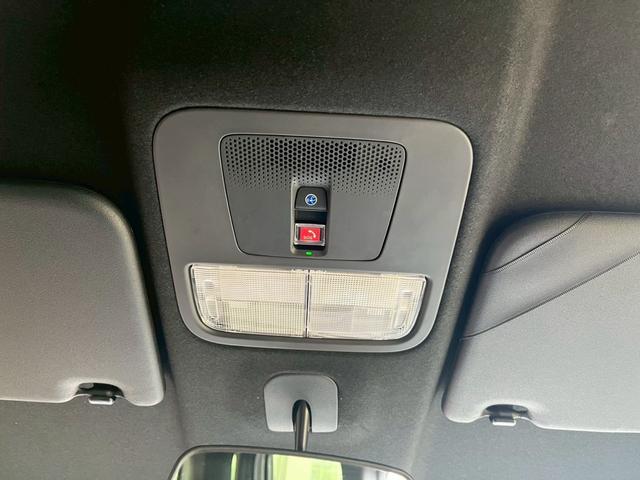 N-BOXカスタム ターボコーディネートスタイル 9インチナビ 10インチリア席モニター ハイグレードスピーカー オートリトラミラー 左右独立式リアセンターアームレスト グレーステッチ本革巻ステアリングホイール パドルシフト(19枚目)