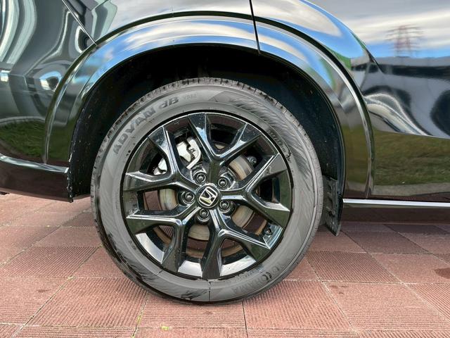 ZR-V e:HEV Z特別仕様車ブラックスタイル BLACK STYLE専用装備 マルチビューカメラシステム BOSEプレミアムサウンドシステム 18インチアルミホイール(15枚目)