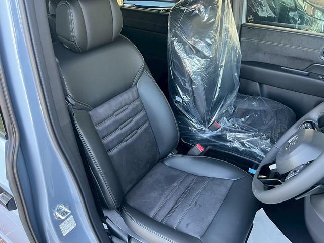 ステップワゴン eHEVスパーダプレミアムラインブラックエディション 純正11.4インチナビ装着 純正ETC装着 マルチビューカメラシステム パワーテールゲート(メモリー機能付 トリプルゾーンコントロールフルオートエアコンディショナー(9枚目)