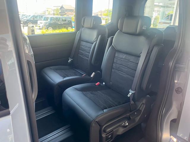 ステップワゴン eHEVスパーダプレミアムラインブラックエディション 純正11.4インチナビ装着 純正ETC装着 マルチビューカメラシステム パワーテールゲート(メモリー機能付 トリプルゾーンコントロールフルオートエアコンディショナー(10枚目)