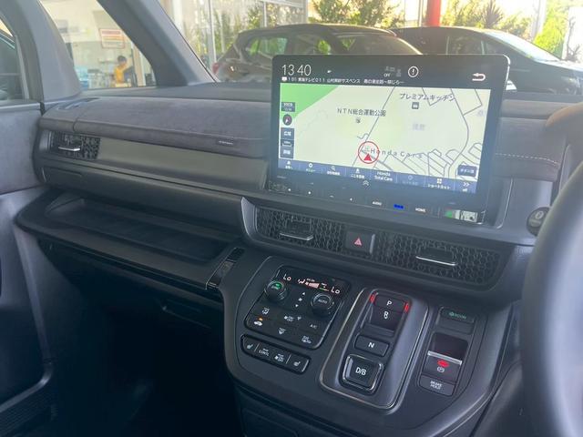 ステップワゴン eHEVスパーダプレミアムラインブラックエディション 純正11.4インチナビ装着 純正ETC装着 マルチビューカメラシステム パワーテールゲート(メモリー機能付 トリプルゾーンコントロールフルオートエアコンディショナー(22枚目)