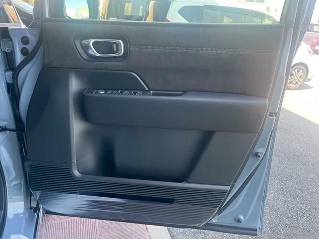 ステップワゴン eHEVスパーダプレミアムラインブラックエディション 純正11.4インチナビ装着 純正ETC装着 マルチビューカメラシステム パワーテールゲート(メモリー機能付 トリプルゾーンコントロールフルオートエアコンディショナー(29枚目)