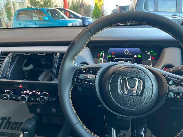 フィット e:HEV RS LEDヘッドライト Honda CONNECT for Gathers ナビ装着用スペシャルパッケージ(11枚目)