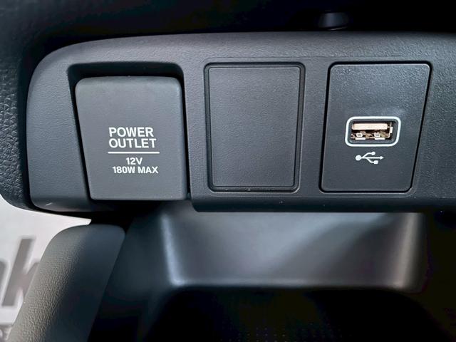 フィット e:HEV RS LEDヘッドライト Honda CONNECT for Gathers ナビ装着用スペシャルパッケージ(17枚目)