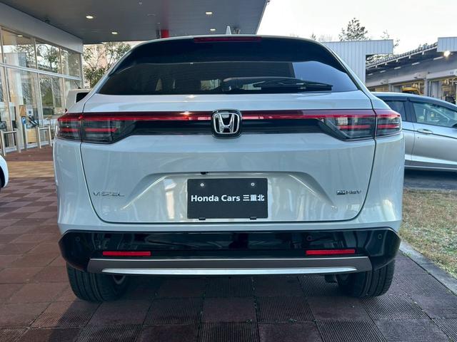 ヴェゼル ｅ：ＨＥＶ　Ｚ　１８インチアルミホイール　Ｈｏｎｄａ　ＣＯＮＮＥＣＴディスプレー　ＥＴＣ２．０　ワイヤレス充電器　運転席助手席シートヒーター（6枚目）