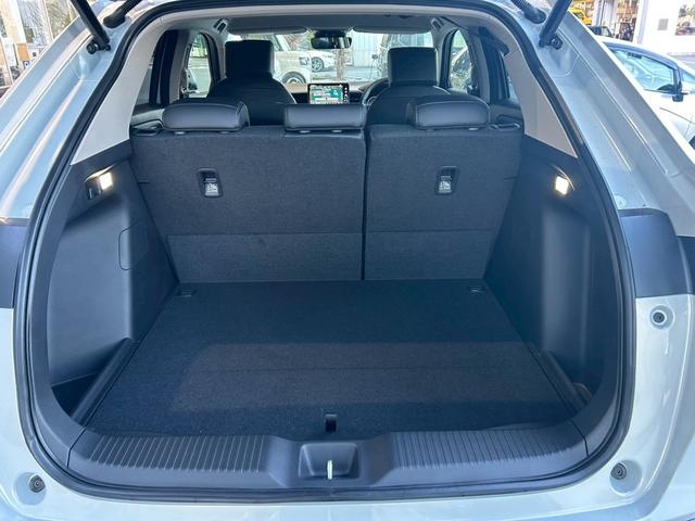 ヴェゼル ｅ：ＨＥＶ　Ｚ　１８インチアルミホイール　Ｈｏｎｄａ　ＣＯＮＮＥＣＴディスプレー　ＥＴＣ２．０　ワイヤレス充電器　運転席助手席シートヒーター（9枚目）