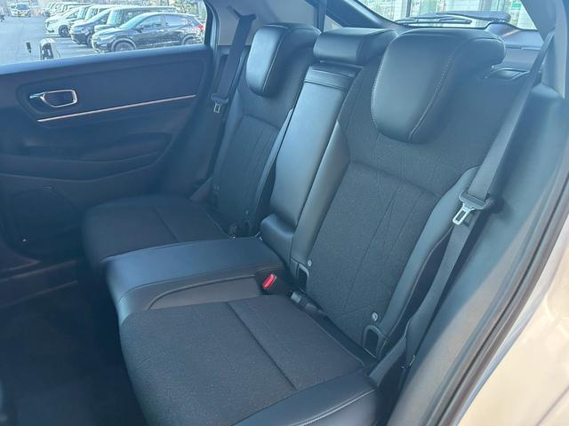 ヴェゼル ｅ：ＨＥＶ　Ｚ　１８インチアルミホイール　Ｈｏｎｄａ　ＣＯＮＮＥＣＴディスプレー　ＥＴＣ２．０　ワイヤレス充電器　運転席助手席シートヒーター（15枚目）