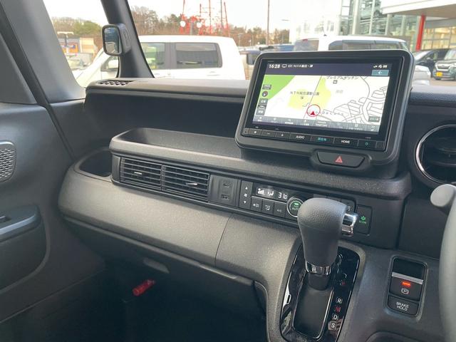 Ｎ－ＢＯＸカスタム カスタムターボ　新車未登録　ターボ車　８インチナビＥＴＣ２．０パッケージ　Ｒカメラ　ＬＥＤフォグライト　運転席助手席シートヒーター　両側パワースライド　サイドカーテンエアバック　ホンダセンシング（38枚目）