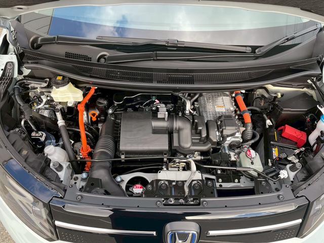 フリード ｅ：ＨＥＶエアー　ＥＸ　新車未登録　７人乗り　８インチナビ　Ｒカメラ　ＥＴＣ　社外前後ドラレコ　両側パワースライド　シートヒーター　両側パワースライド　サイドカーテンエアバック　ホンダセンシング（42枚目）