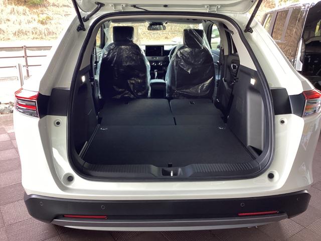 ヴェゼル ｅ：ＨＥＶ　Ｘ　新車未登録　フォグライトガーニッシュ　センターコンソールイルミネーション　ＥＴＣ　サイドカーテンエアバック　ホンダセンシング　フルＬＥＤヘッドライト（24枚目）