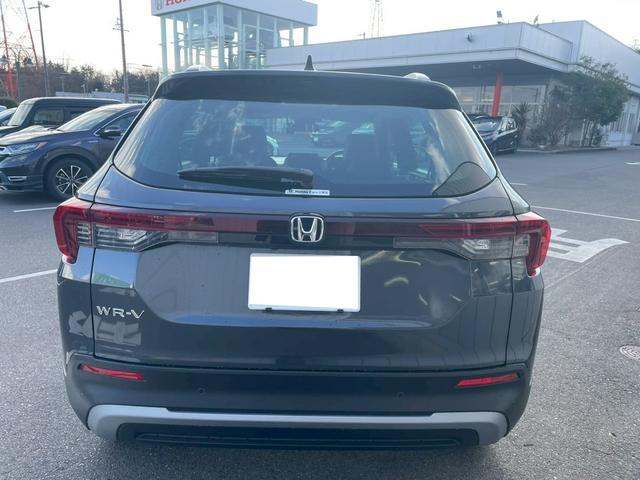 ＷＲ－Ｖ Ｚ＋　当社試乗車　純正９インチナビ装着　純正ＥＴＣ　１．０装着　ホンダセンシング　サイドカーテンエアバック　フルＬＥＤヘッドライト　フルオートエアコン（8枚目）