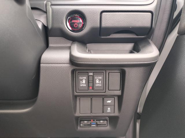 ステップワゴン ｅＨＥＶスパーダプレミアムラインブラックエディション　新車　展示車　ＴＶ視聴可ナビ付き　シートヒーター　ＥＴＣ　リアエアコン　２．０ｅ：ＨＥＶスパーダＰＲＥＭＩＵＭライン　ブラックエディション（19枚目）