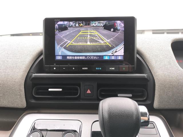 フリード エアー　試乗車　ホンダカーズ代車　８インチナビ　ＴＶ視聴可　フロアマット付き　２列目キャプテンシート　　６人乗り　リアカメラ　ホンダセンシング　ブレーキホールド機能　電子パーキング（25枚目）