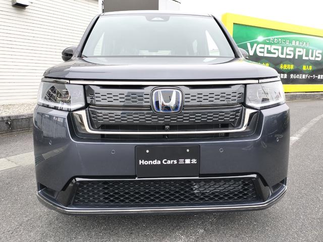 ステップワゴン eHEVスパーダプレミアムラインブラックエディション 新車 未登録車 展示車 オーディオレス マルチビューカメラシステム運転席&助手席&2列目シートヒーター 二列目オットマン コンビシート プレミアムラインブラックエディション(6枚目)