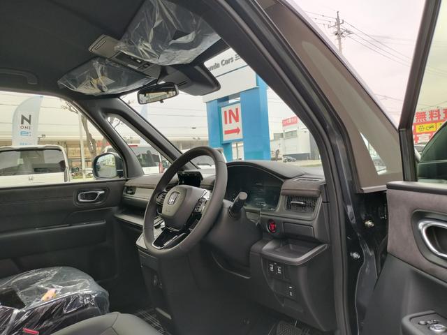 ステップワゴン eHEVスパーダプレミアムラインブラックエディション 新車 未登録車 展示車 オーディオレス マルチビューカメラシステム運転席&助手席&2列目シートヒーター 二列目オットマン コンビシート プレミアムラインブラックエディション(25枚目)