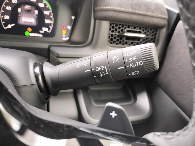 ステップワゴン eHEVスパーダプレミアムラインブラックエディション 新車 未登録車 展示車 オーディオレス マルチビューカメラシステム運転席&助手席&2列目シートヒーター 二列目オットマン コンビシート プレミアムラインブラックエディション(30枚目)