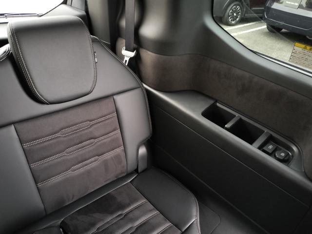 ステップワゴン eHEVスパーダプレミアムラインブラックエディション 新車 未登録車 展示車 オーディオレス マルチビューカメラシステム運転席&助手席&2列目シートヒーター 二列目オットマン コンビシート プレミアムラインブラックエディション(50枚目)