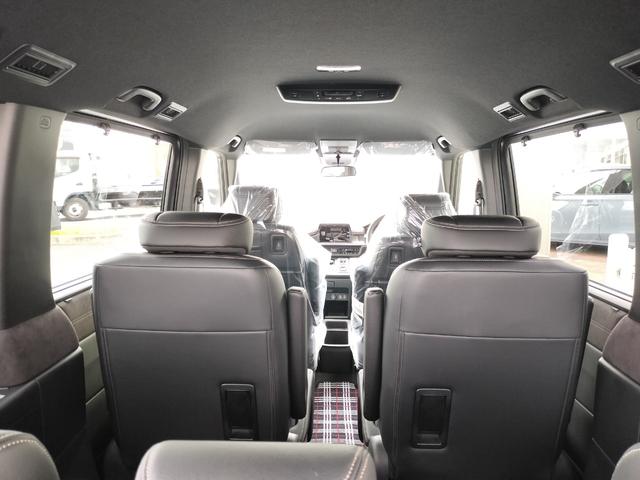 ステップワゴン eHEVスパーダプレミアムラインブラックエディション 新車 未登録車 展示車 オーディオレス マルチビューカメラシステム運転席&助手席&2列目シートヒーター 二列目オットマン コンビシート プレミアムラインブラックエディション(51枚目)