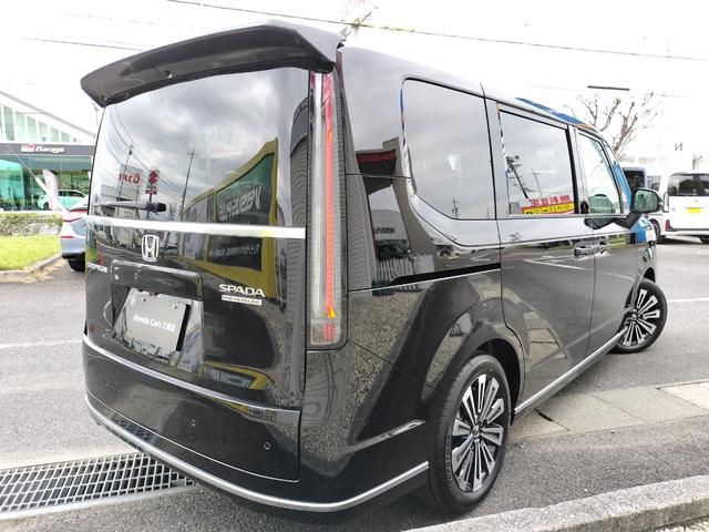 ステップワゴン スパーダ　プレミアムライン　新車　未登録車　ホンダディーラー出品　純正１１．４インチナビ　マルチビューカメラシステム　シートヒーター　後席エアコン　１７インチアルミホイール　二列目シートヒーター　展示車（10枚目）