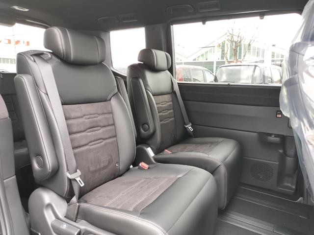 ステップワゴン スパーダ　プレミアムライン　新車　未登録車　ホンダディーラー出品　純正１１．４インチナビ　マルチビューカメラシステム　シートヒーター　後席エアコン　１７インチアルミホイール　二列目シートヒーター　展示車（21枚目）