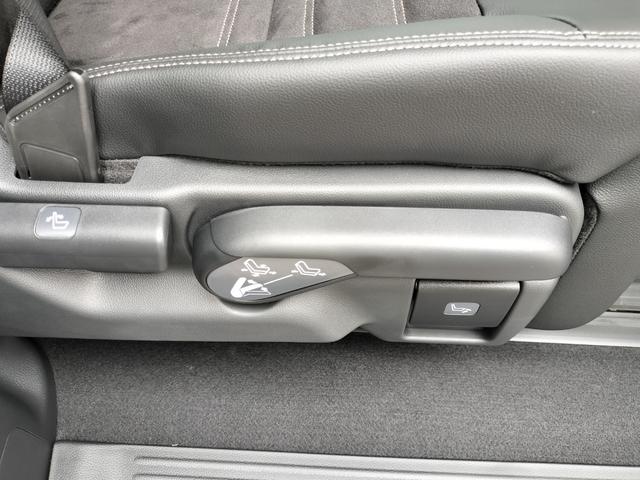 ステップワゴン スパーダ　プレミアムライン　新車　未登録車　ホンダディーラー出品　純正１１．４インチナビ　マルチビューカメラシステム　シートヒーター　後席エアコン　１７インチアルミホイール　二列目シートヒーター　展示車（23枚目）