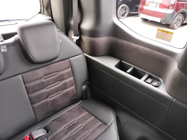 ステップワゴン スパーダ　プレミアムライン　新車　未登録車　ホンダディーラー出品　純正１１．４インチナビ　マルチビューカメラシステム　シートヒーター　後席エアコン　１７インチアルミホイール　二列目シートヒーター　展示車（53枚目）