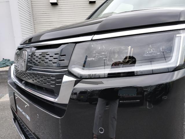 ステップワゴン スパーダ　プレミアムライン　新車　未登録車　ホンダディーラー出品　純正１１．４インチナビ　マルチビューカメラシステム　シートヒーター　後席エアコン　１７インチアルミホイール　二列目シートヒーター　展示車（58枚目）