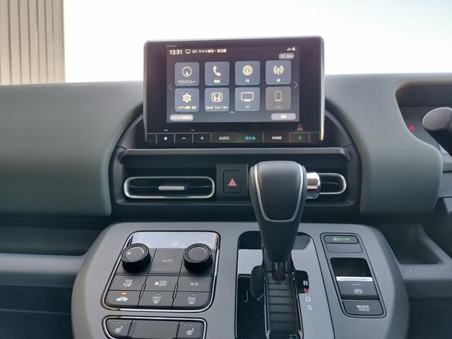 フリード クロスター ホンダディーラー試乗車 代車 5人乗り 15インチアルミホイール TV視聴可 純正ナビ 2列目6:4分割可倒式シート ブラインドスポットインフォメーション 運転席&助手席シートヒーター(25枚目)