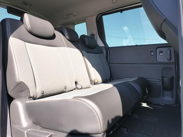 フリード クロスター ホンダディーラー試乗車 代車 5人乗り 15インチアルミホイール TV視聴可 純正ナビ 2列目6:4分割可倒式シート ブラインドスポットインフォメーション 運転席&助手席シートヒーター(40枚目)