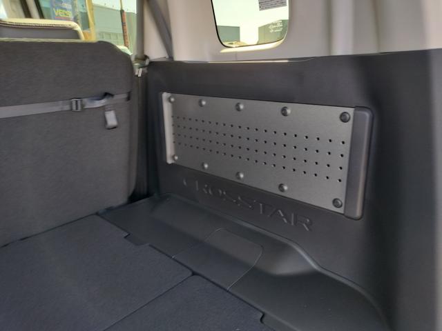 フリード クロスター ホンダディーラー試乗車 代車 5人乗り 15インチアルミホイール TV視聴可 純正ナビ 2列目6:4分割可倒式シート ブラインドスポットインフォメーション 運転席&助手席シートヒーター(46枚目)