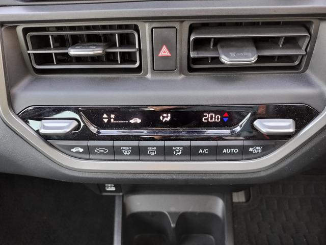 ＷＲ－Ｖ Ｚ＋　ホンダディーラー試乗車　代車　ボディコーティング施工車　ＥＴＣ　純正ナビ　駐車監視機能付き前後ドライブレコーダー　ＴＶ視聴可　リアセンターアームレスト　パーセルカバー　コンビシート（19枚目）