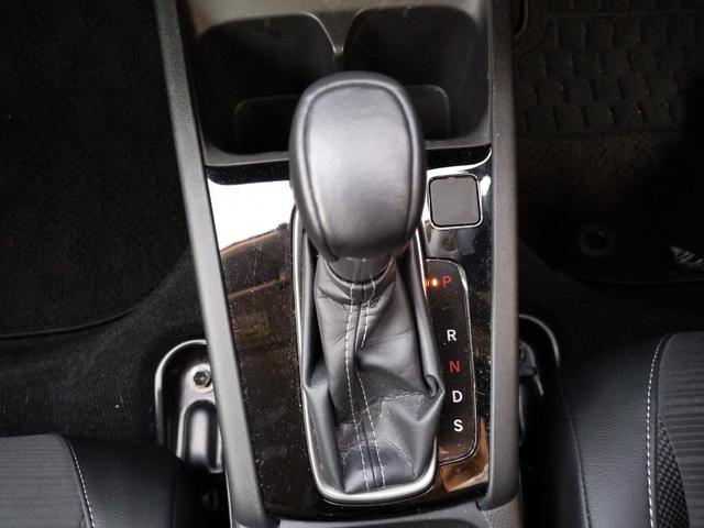 ＷＲ－Ｖ Ｚ＋　ホンダディーラー試乗車　代車　ボディコーティング施工車　ＥＴＣ　純正ナビ　駐車監視機能付き前後ドライブレコーダー　ＴＶ視聴可　リアセンターアームレスト　パーセルカバー　コンビシート（26枚目）